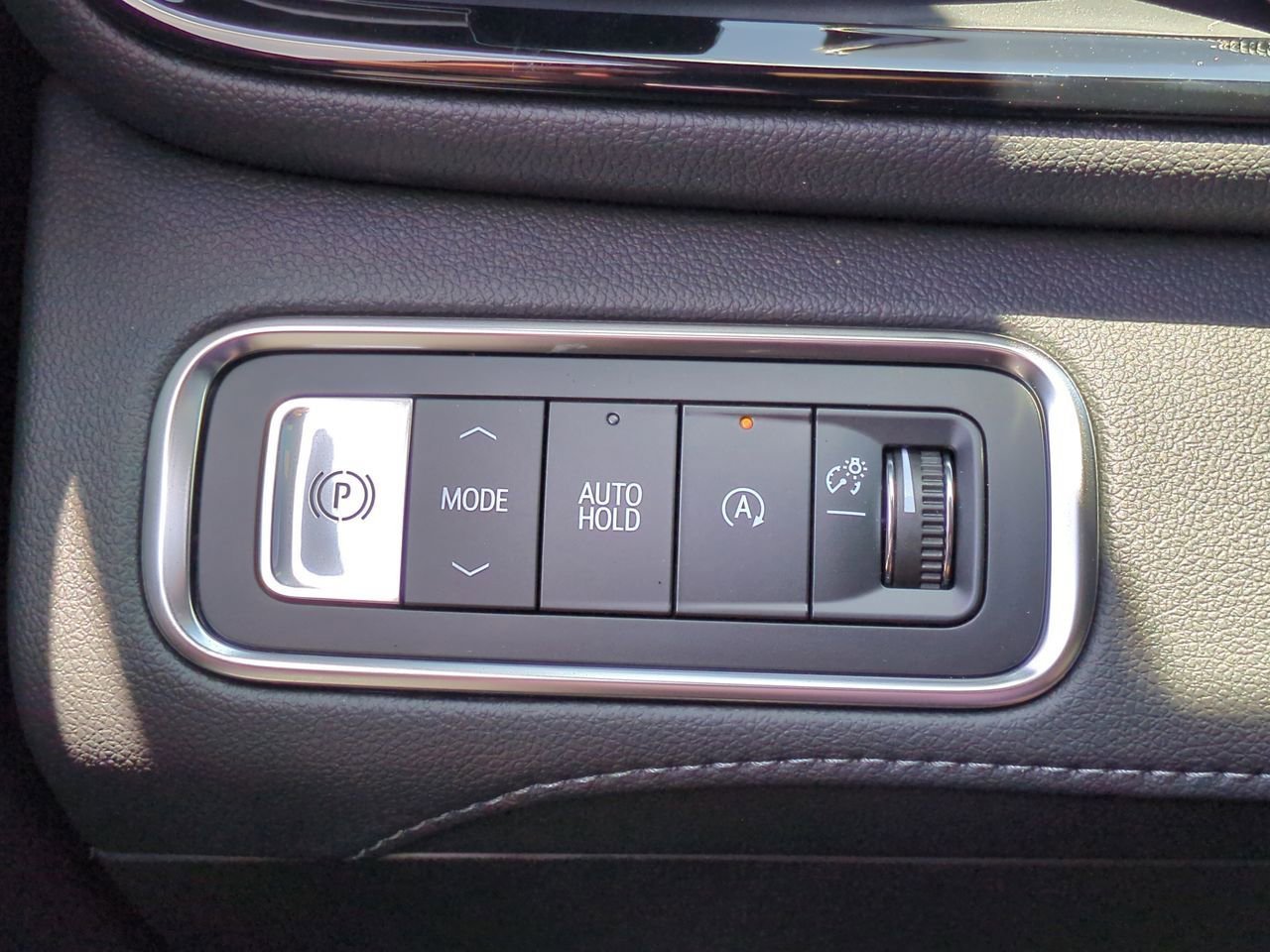 2026 Buick Enclave Sport Touring - Photo 18
