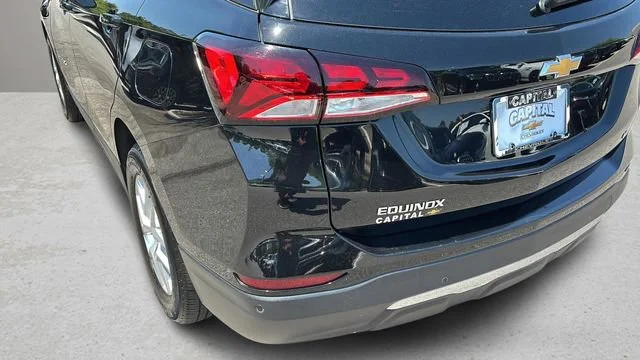 Used 2022 Mosaic Black Metallic Chevrolet LT image 36