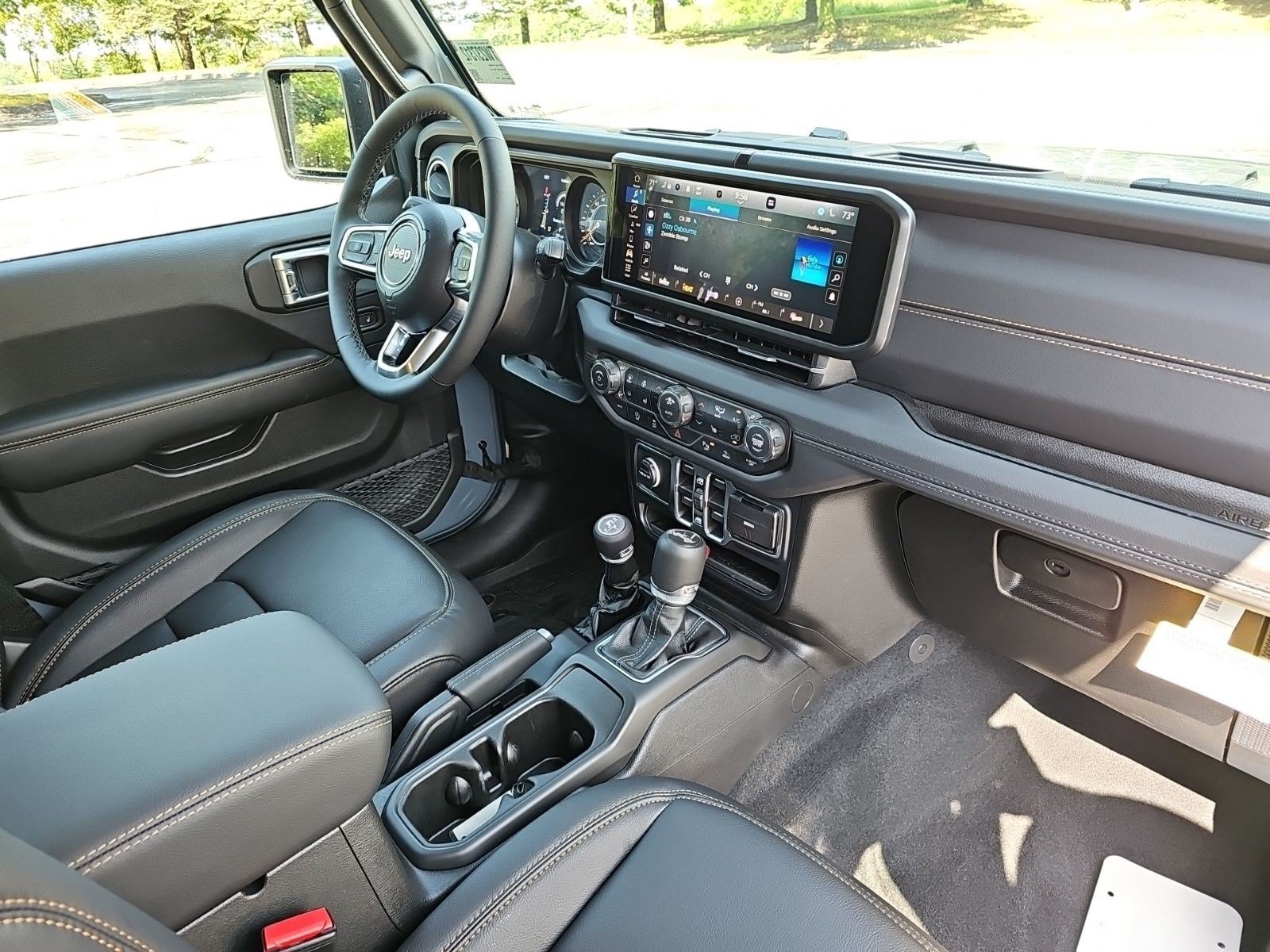 New 2026 Anvil Clearcoat Jeep Sahara image 12