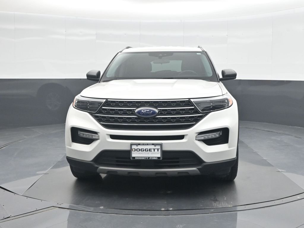 Used 2023 White Ford XLT image 5
