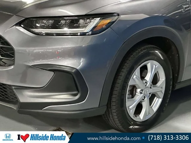 Certified Used 2024 Modern Steel Metallic Honda 5DR AWD LX image 9