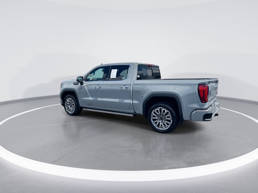 Used 2025 Gray GMC Denali Ultimate image 6