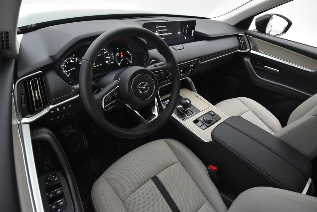 2026 Mazda CX-70 Preferred Package - Photo 30