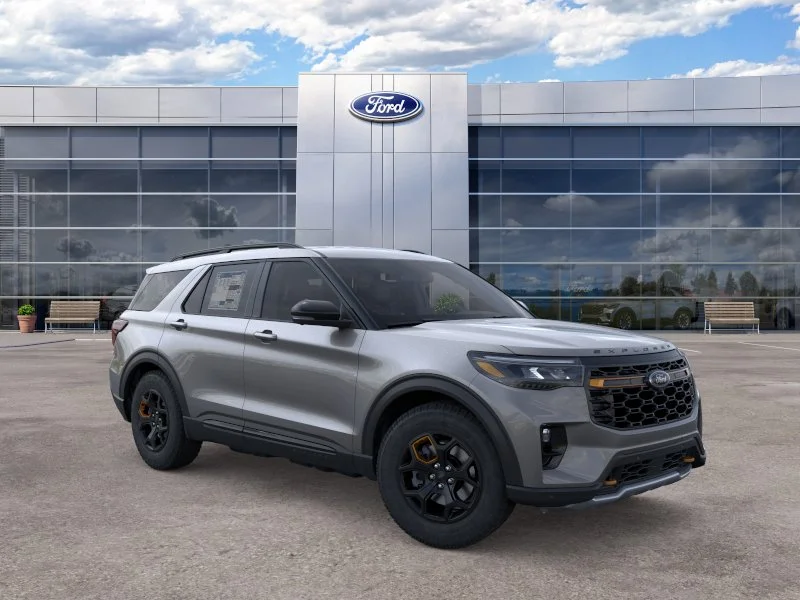 New 2026 Carbonized Gray Metallic Ford Tremor® image 30