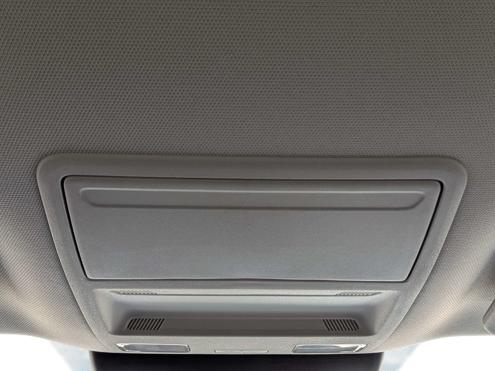 Used 2022 Oxford White Ford XLT image 24