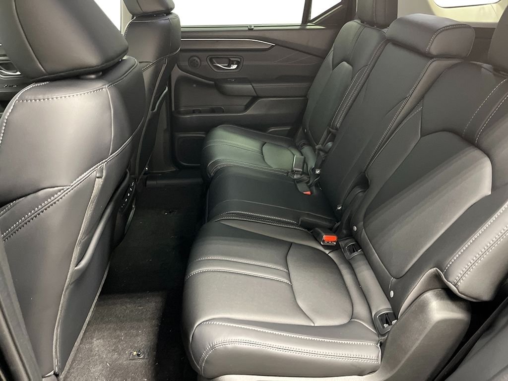 New 2026 Platinum White Pearl Honda AWD Touring image 25