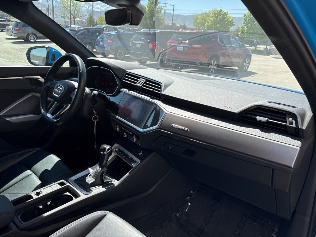 2022 Audi Q3 S Line Premium - Photo 12