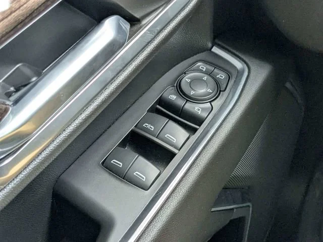 2024 Chevrolet Silverado 2500HD LT - Photo 18
