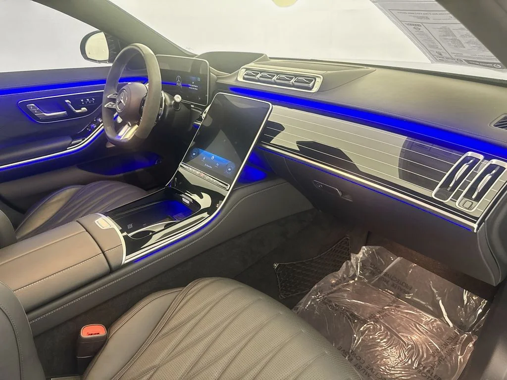 Used 2025 Black Mercedes-Benz S 63 E AMG® image 27