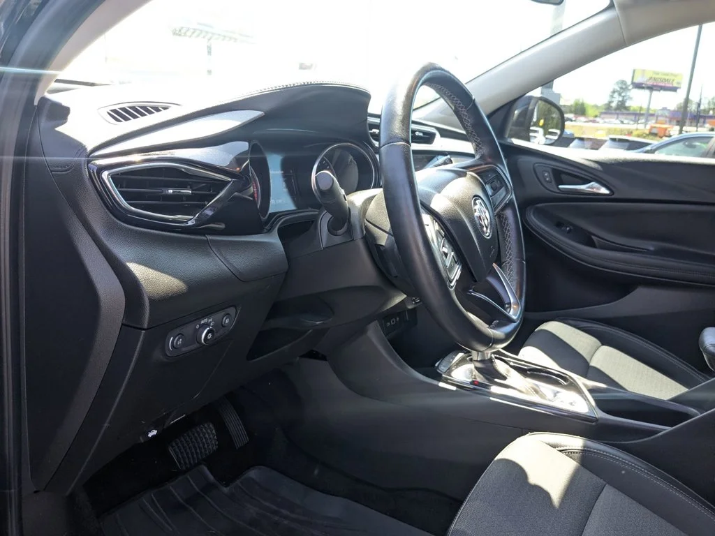 Used 2021 Dark Moon Blue Metallic Buick Preferred image 13