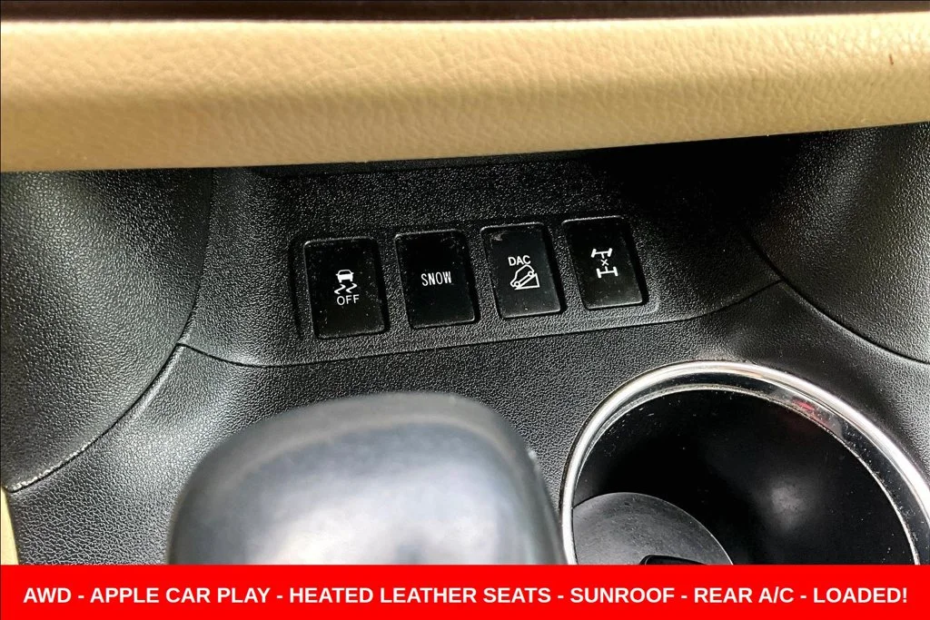Used 2019 Red Toyota XLE image 18