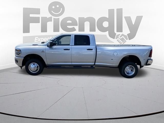 New 2026 Silver-Zynith Exterior Paint RAM Tradesman image 2