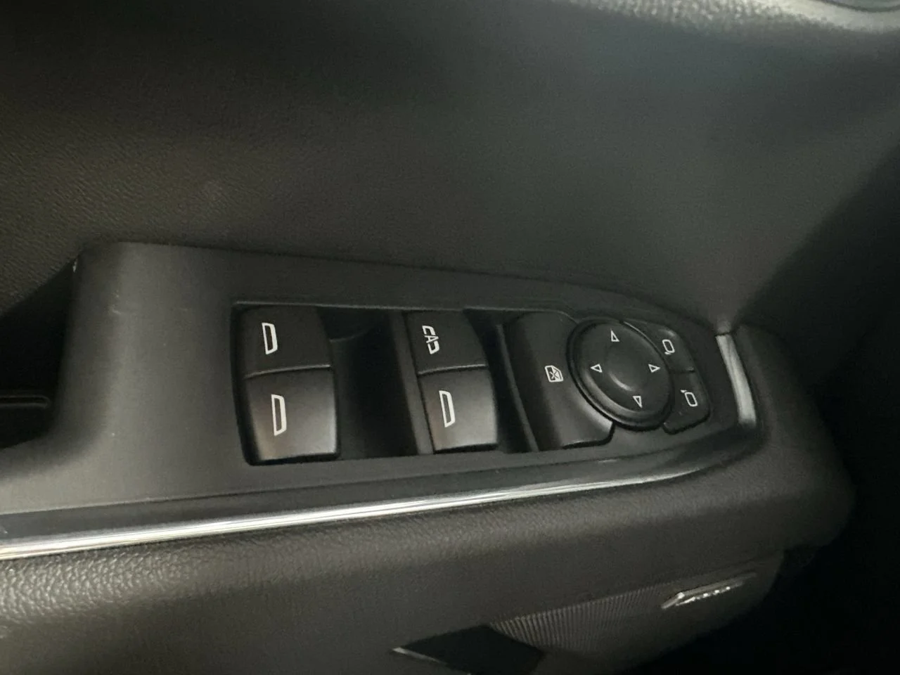 2026 GMC Sierra 1500 Elevation - Photo 17