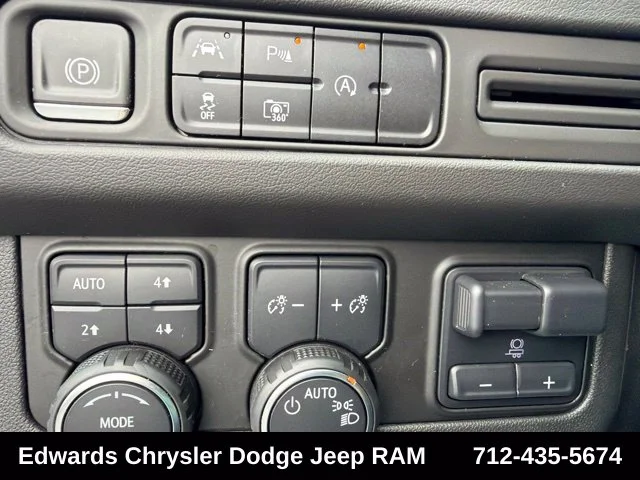 Used 2023 Gray Chevrolet RST image 22