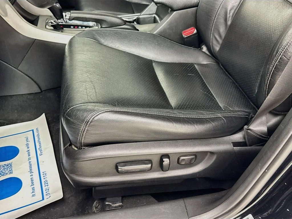 Used 2015 Crystal Black Pearl Honda EX-L image 22