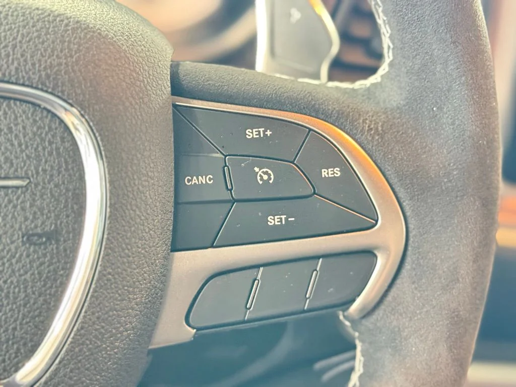 Used 2018 Black Dodge SRT image 31