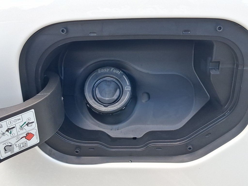 New 2026 White Ford Lariat image 27