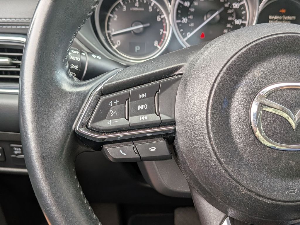 Used 2020 Black Mazda Touring image 22