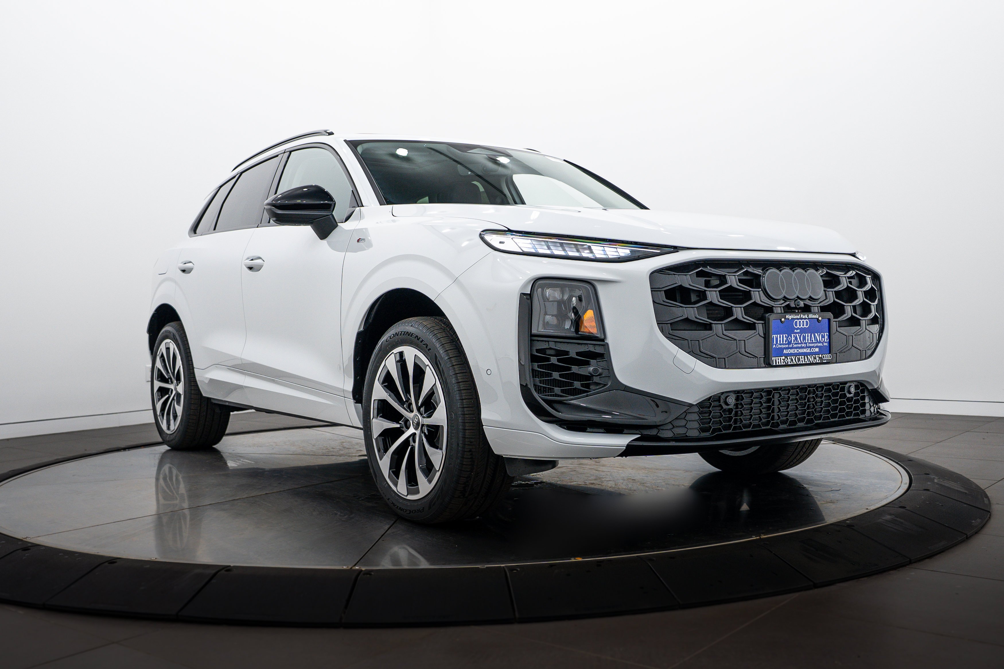 New 2026 Glacier White Audi S line image 1