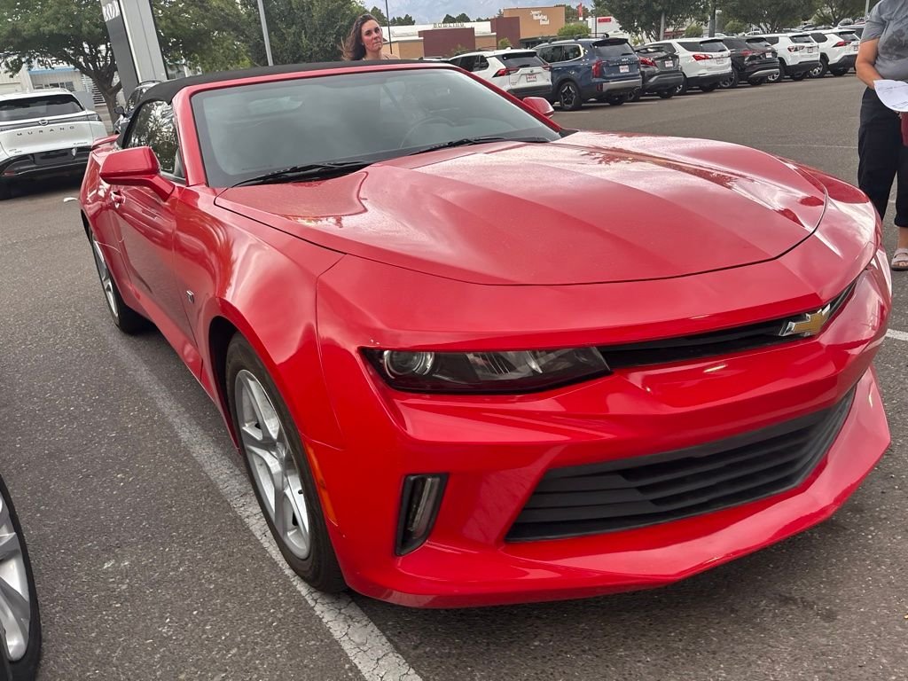 Used 2018 Red Chevrolet 1LT image 7