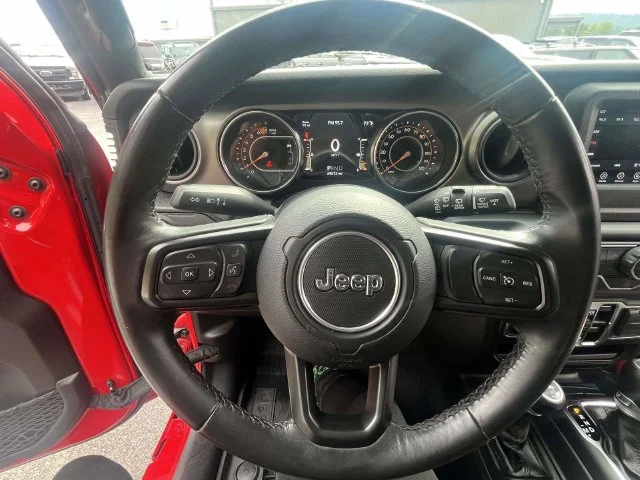 Used 2022 Red Jeep Unlimited Willys image 18