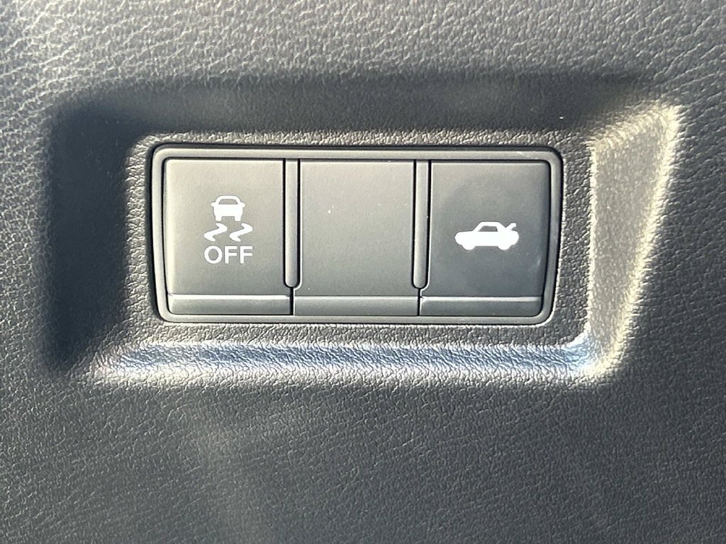 Used 2023 Gray INFINITI SENSORY image 21