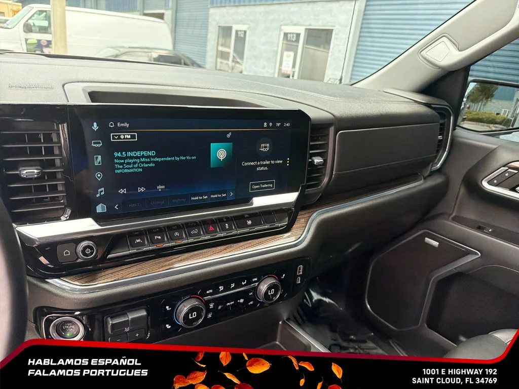 Used 2024 Black Chevrolet RST image 20