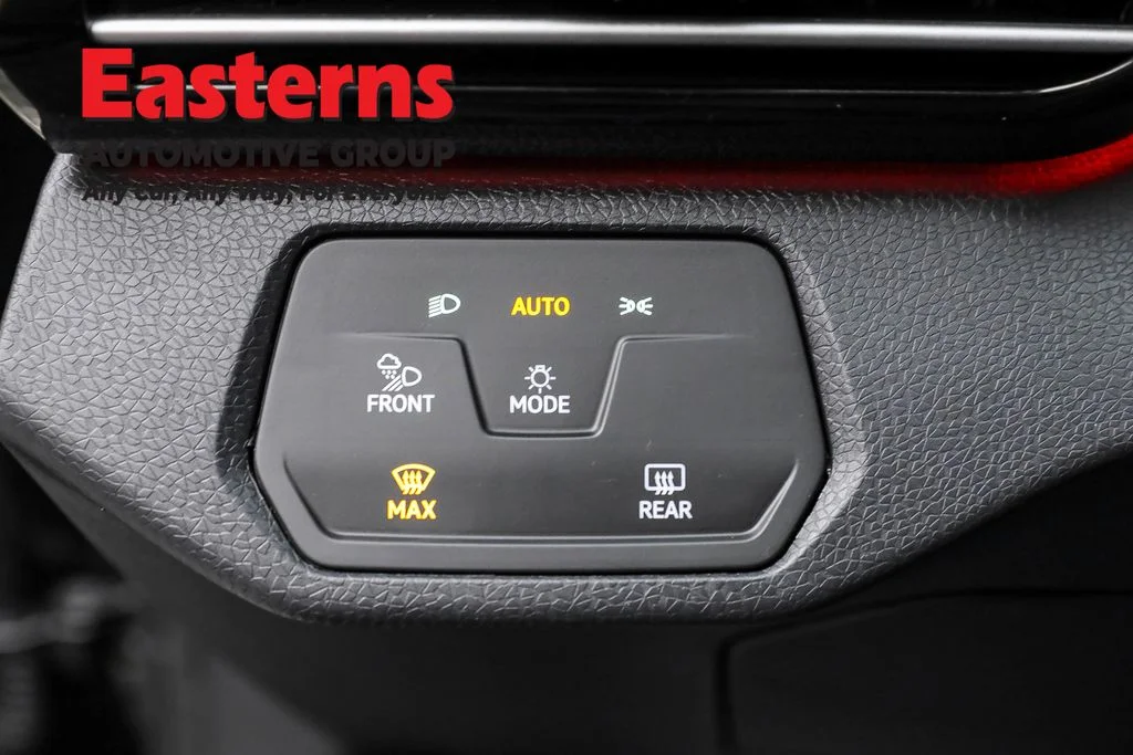 Used 2024 Black Volkswagen S image 19