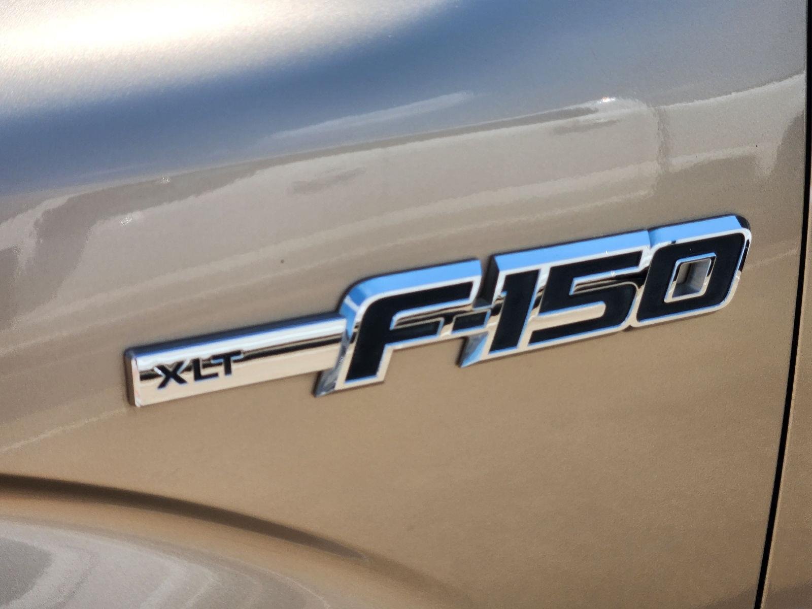 Used 2011 Pale Adobe Metallic Ford XLT image 11