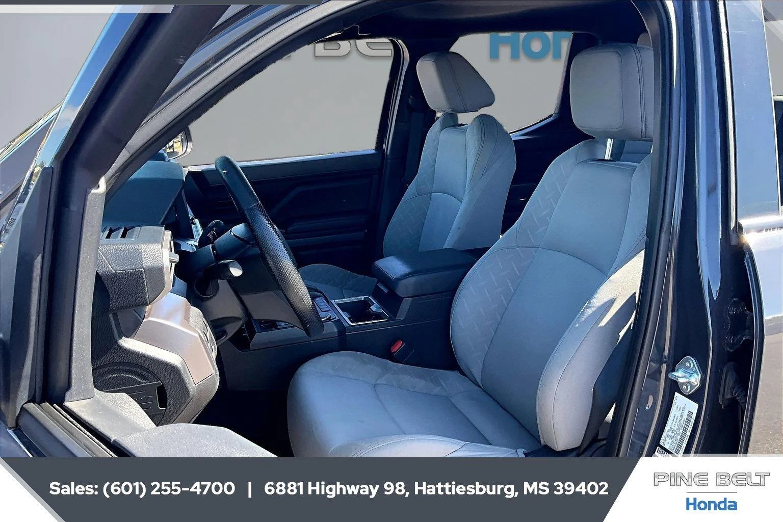 Used 2025 Underground Toyota SR5 image 18
