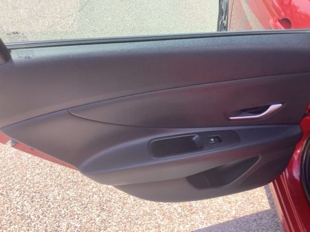 Used 2023 Scarlet Red Hyundai Blue image 12