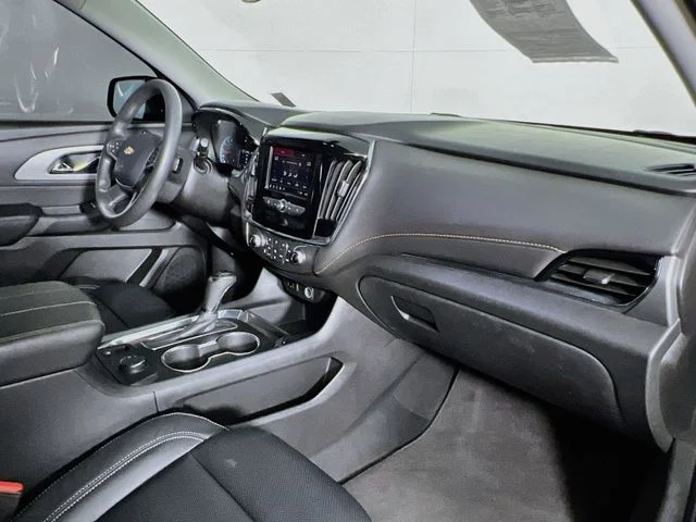 Used 2020 Gray Chevrolet LS image 37