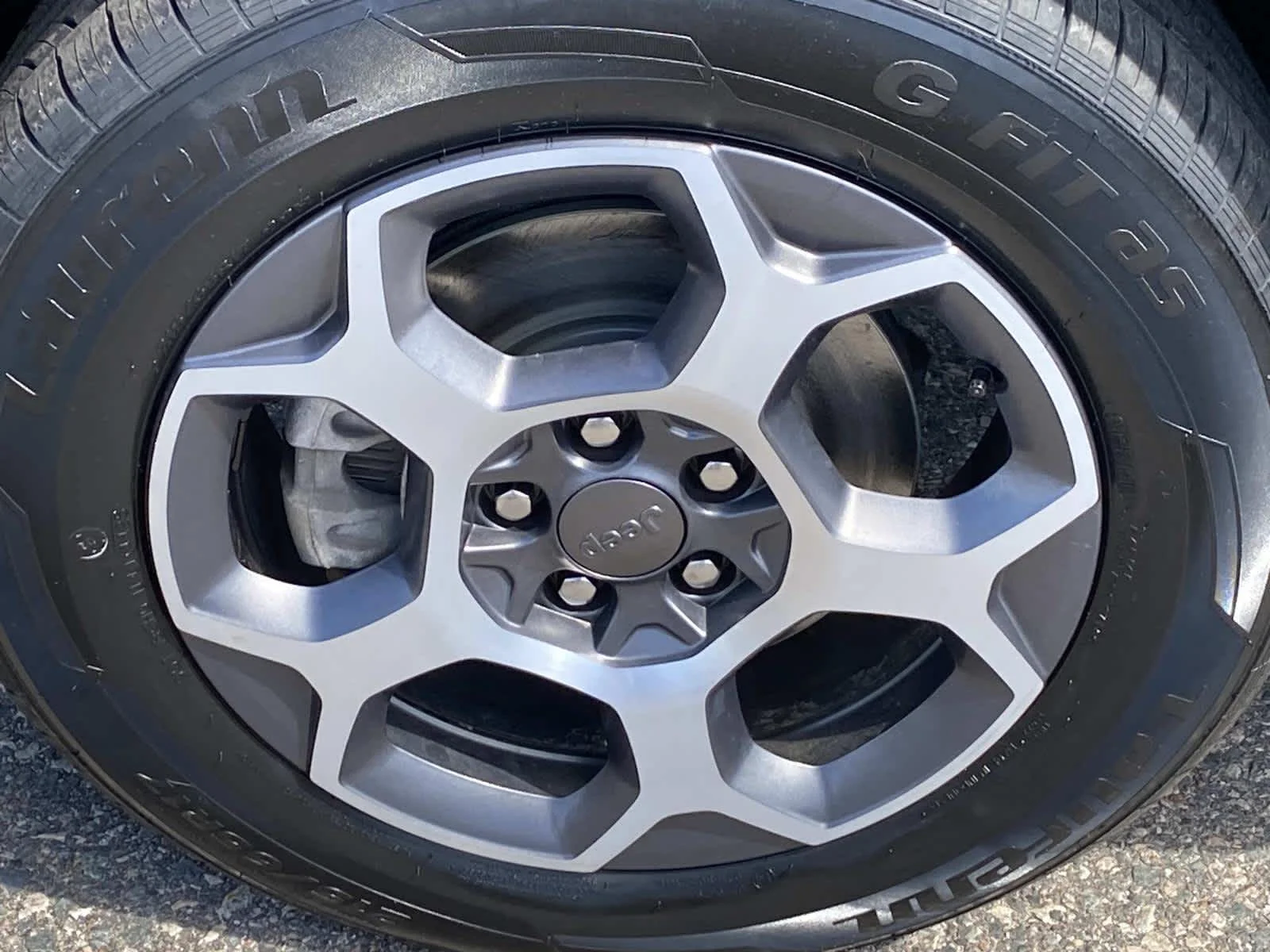 Certified Used 2022 Sting-Gray Clearcoat Jeep Trailhawk image 30