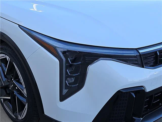 New 2026 Snow White KIA GT-Line (IVT) image 6
