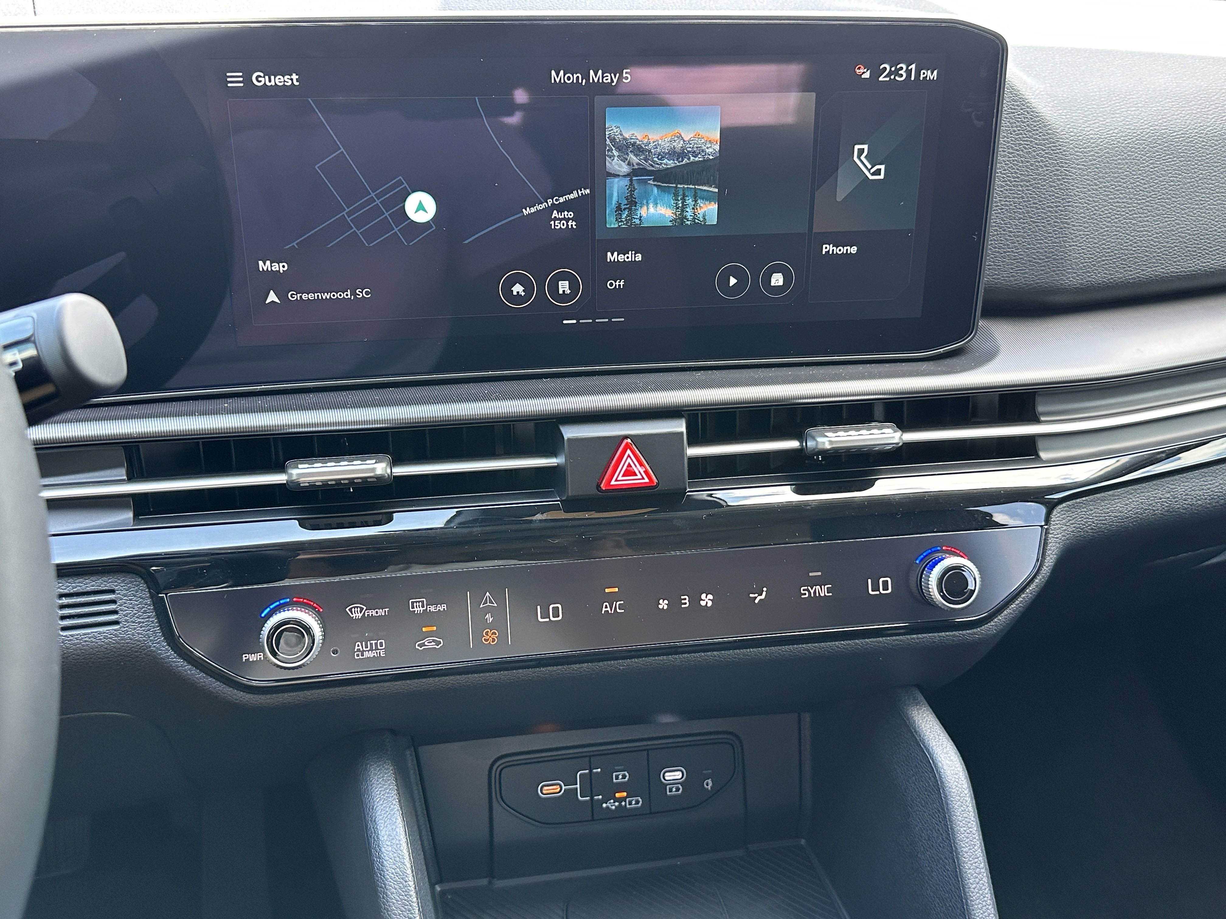 2026 Kia Sportage SX - Photo 27