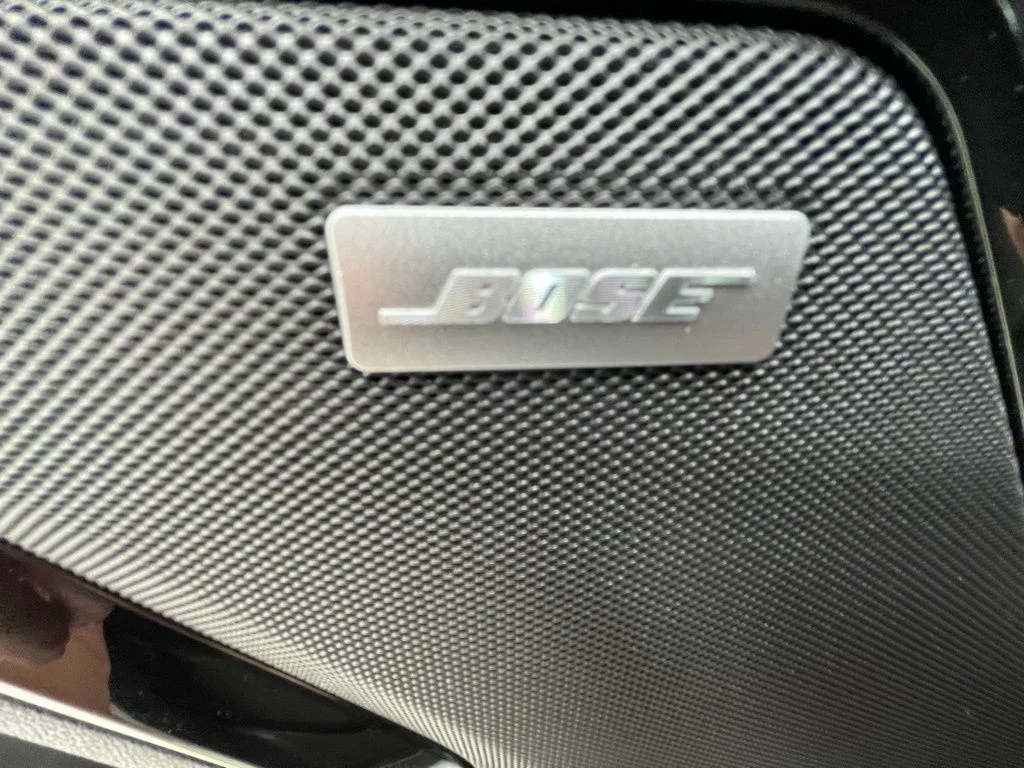 New 2026 White GMC AT4 image 17