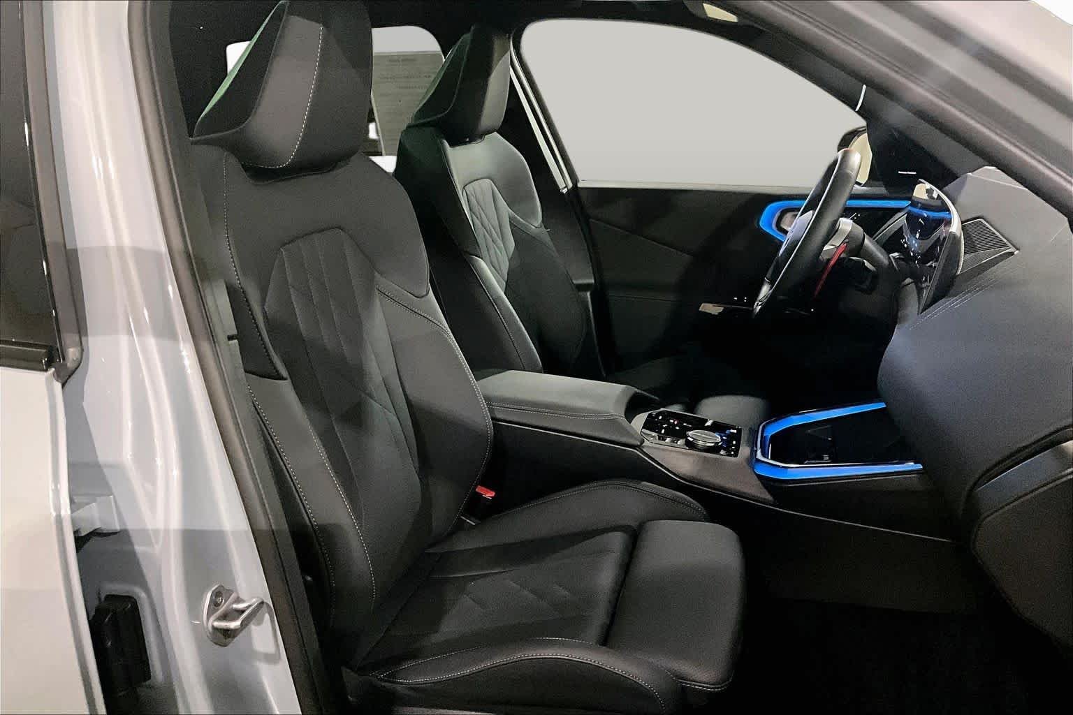 Certified Used 2026  BMW M50 xDrive image 7