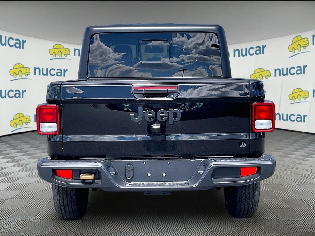 New 2026 Black Clear-Coat Exterior Paint Jeep 85th Anniversary Edition image 6