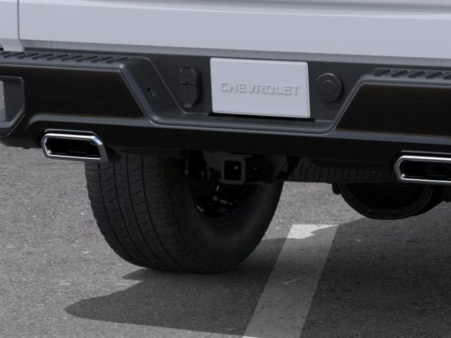 New 2026 Summit White Chevrolet Custom Trail Boss image 14