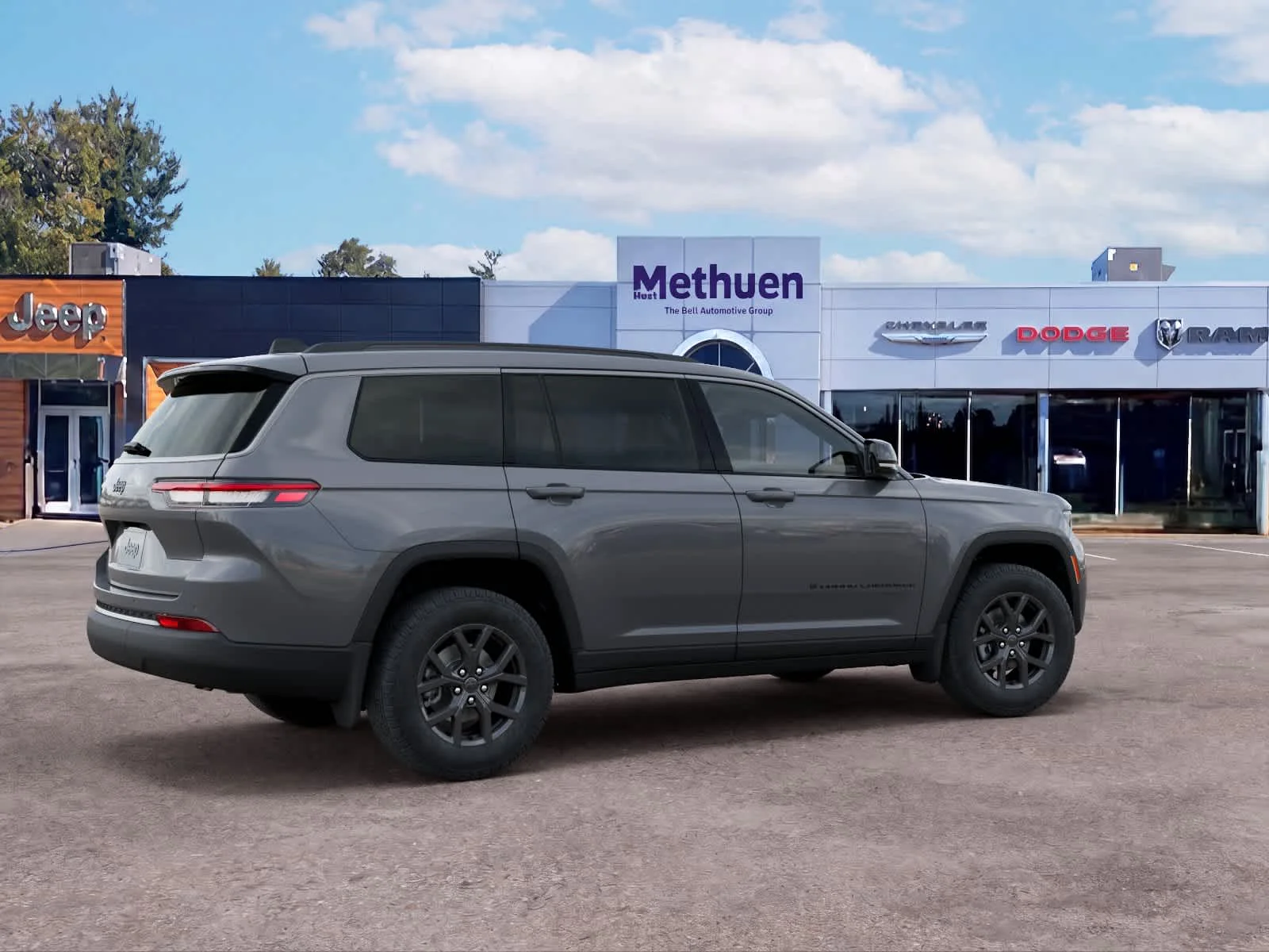 New 2027 Sting-Gray Clear-Coat Paint Jeep Laredo Altitude image 4