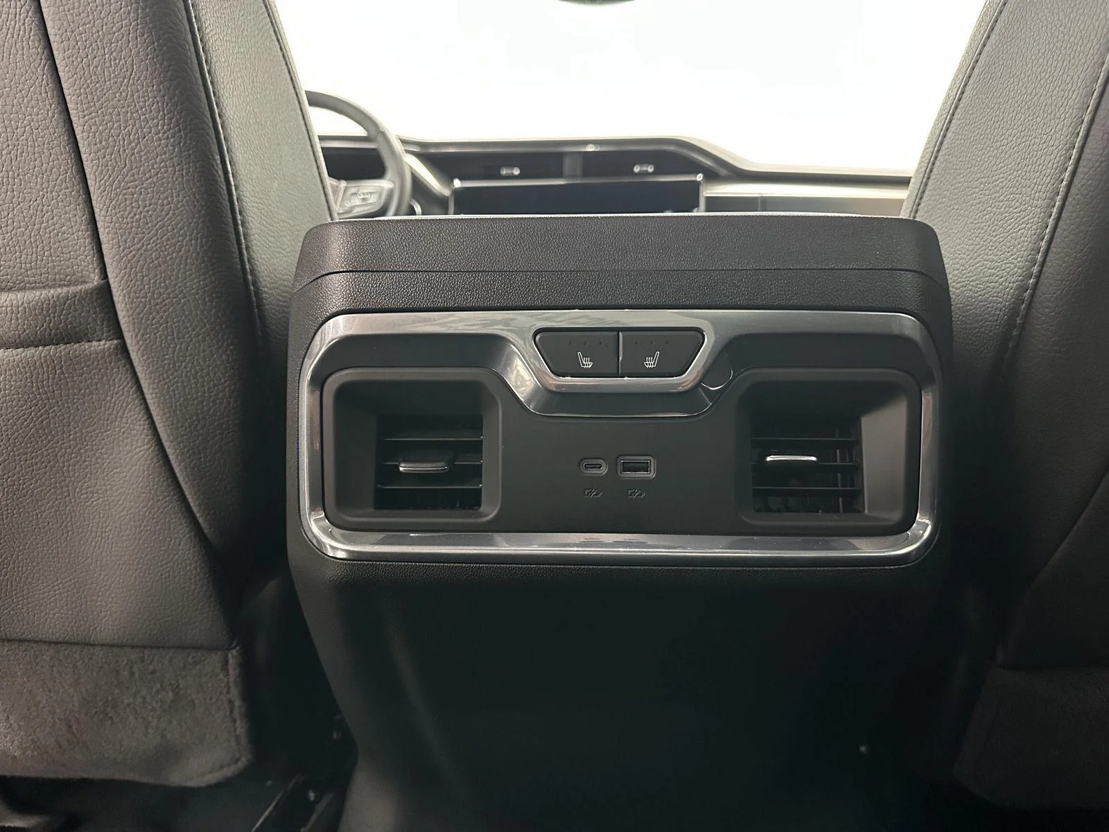 Used 2024 Downpour Metallic GMC Denali image 18