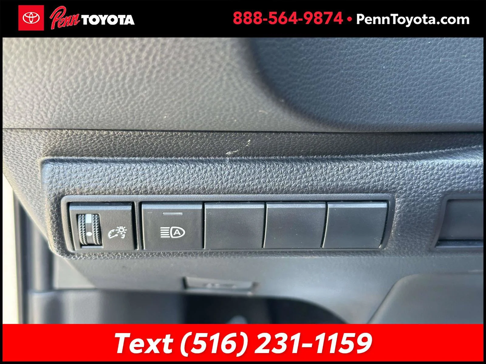 Used 2024 CLASSIC SILVER ME Toyota SE image 23