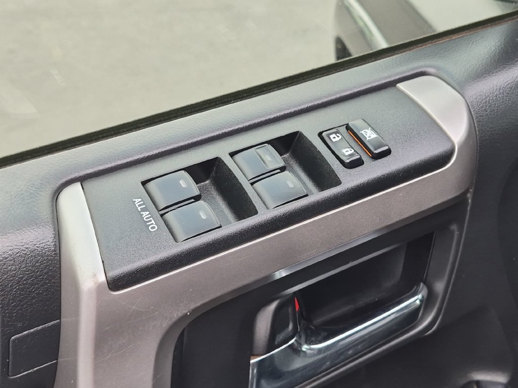Used 2019 Gray Toyota SR5 Premium image 11