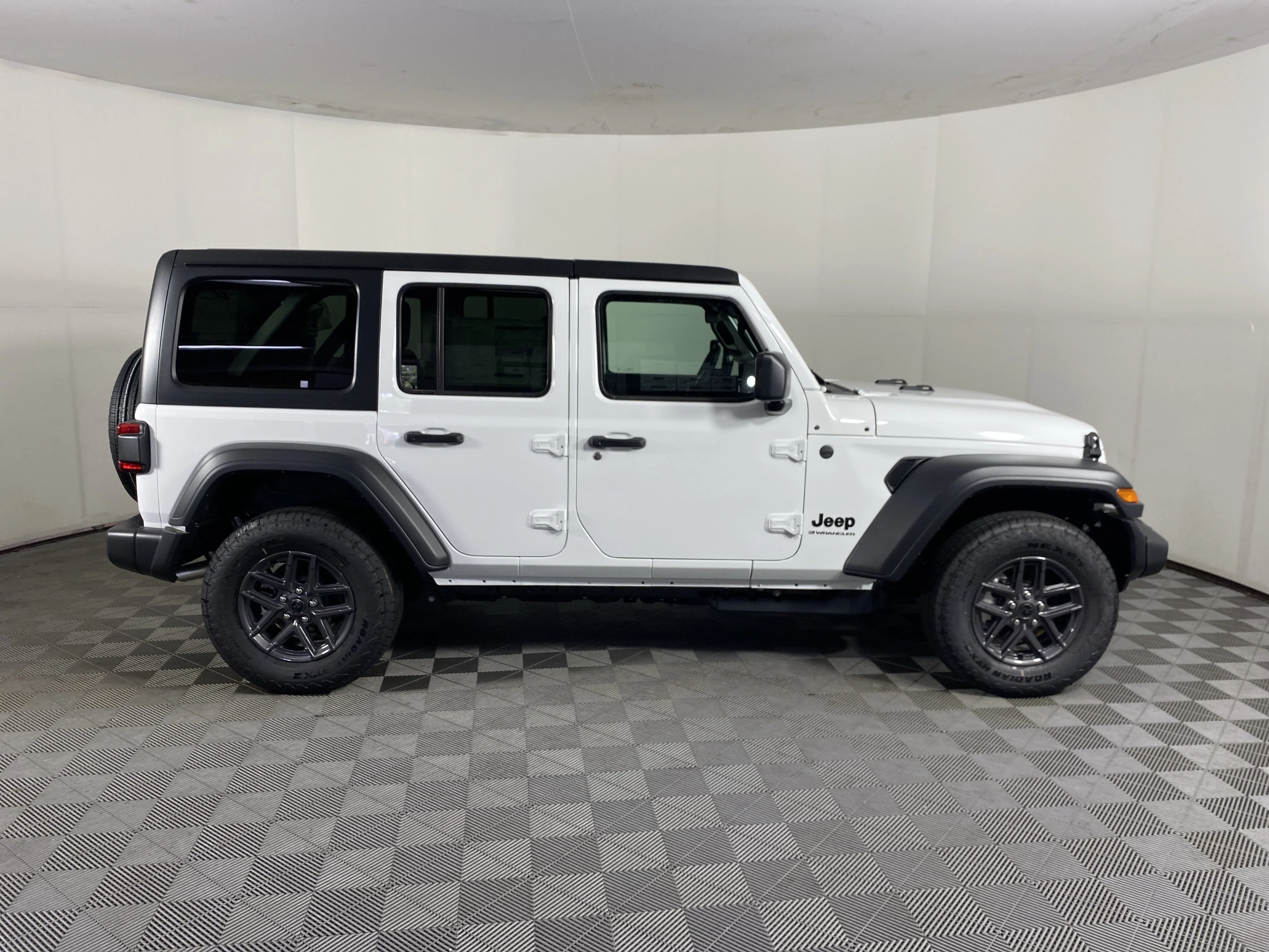 New 2026 Bright White Clearcoat Jeep Sport S image 5