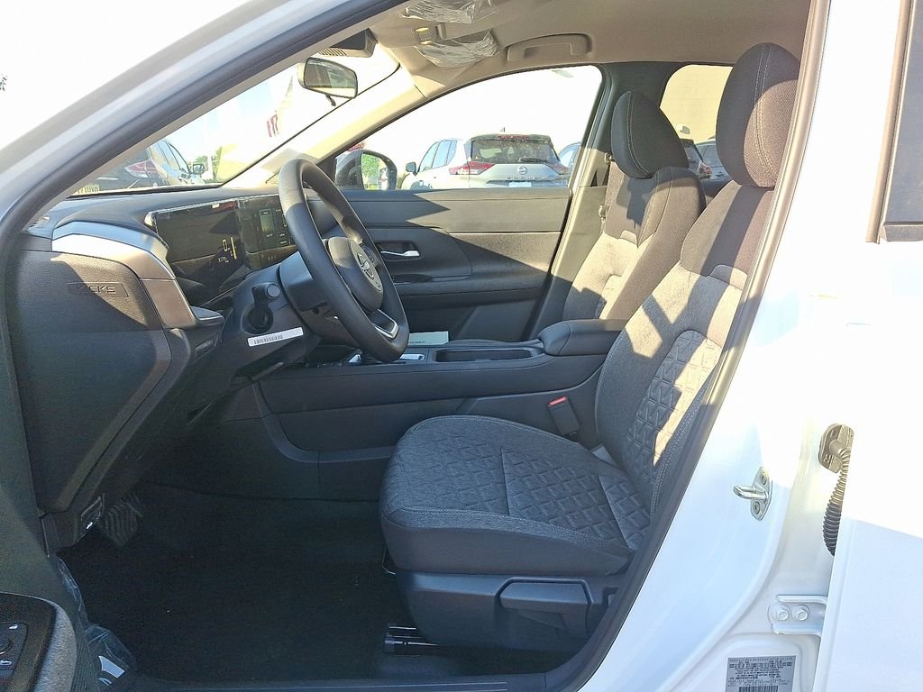 New 2026 White Nissan SV image 6