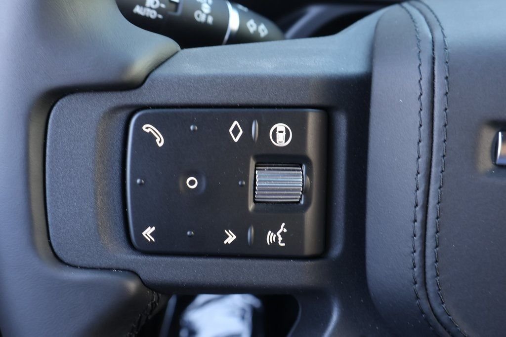 2026 Land Rover Defender X - Photo 21
