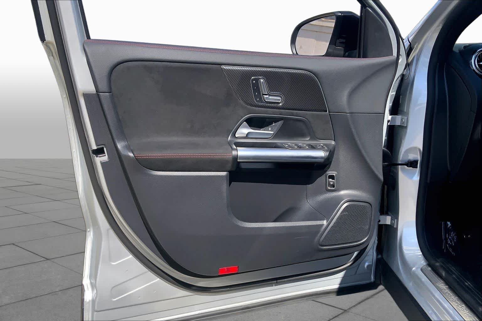 Certified Used 2023 Iridium Silver Metallic Mercedes-Benz GLA 250 image 28