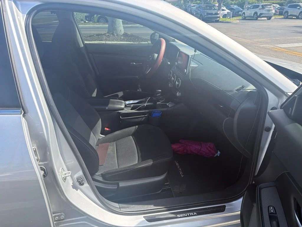 Certified Used 2021 Silver Nissan SV image 5