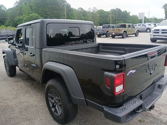 New 2026 Black Clear-Coat Exterior Paint Jeep Sport S image 7