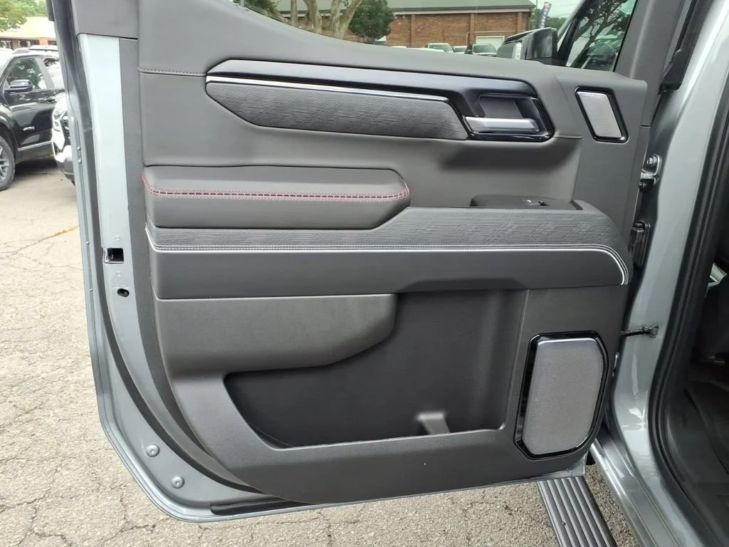New 2026 Sterling Metallic GMC AT4X image 21